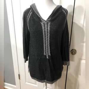 Women’s Natural Reflections Large black and grey sweater. Cotton polyester blend